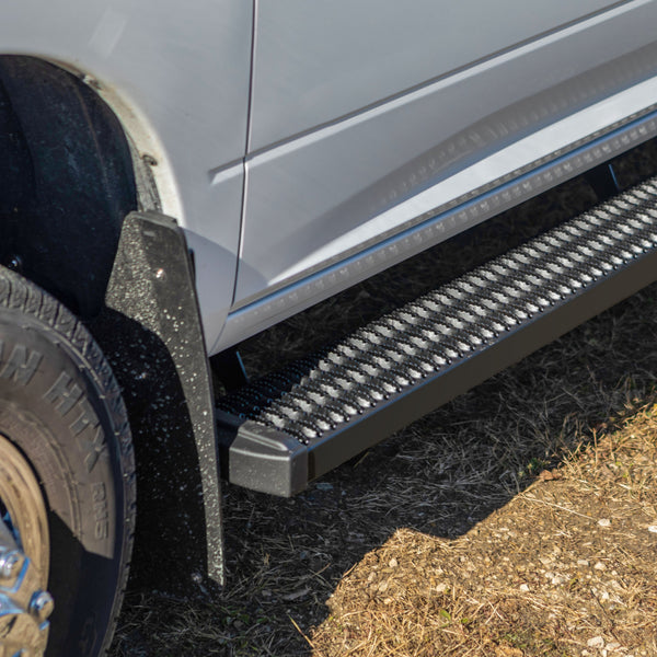 Grip Step 7" x 125" Aluminum W2W Running Boards, Select Silverado, Sierra HD