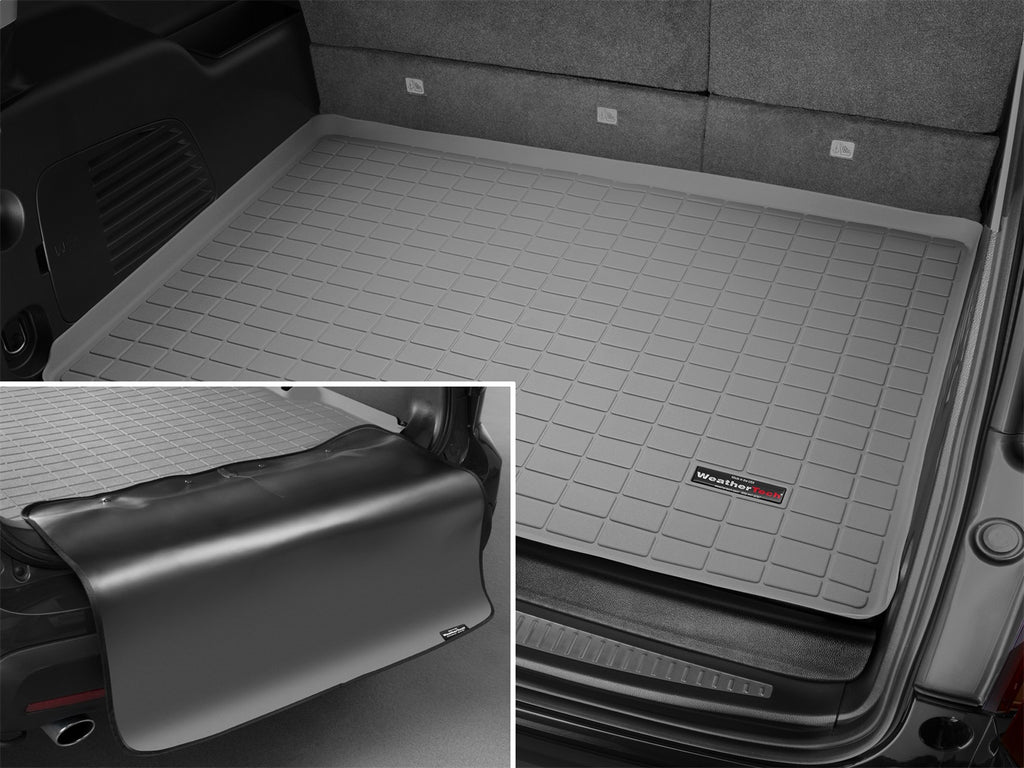 Cargo Liner w/Bumper Protector 42678SK