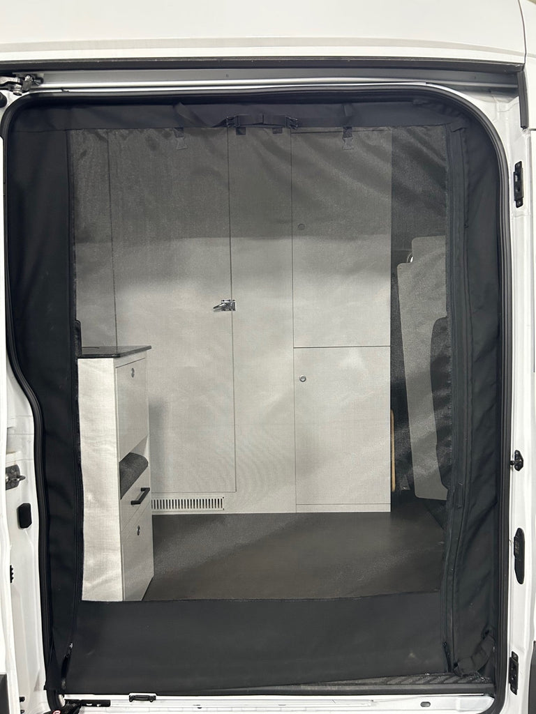 MAGNETIC SIDE DOOR WITH WEATHER AND BUG SHIELD FOR MERCEDES SPRINTER VANS WITH ADJUSTABLE OPENINGS