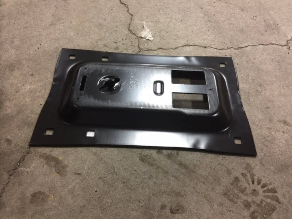 LOWER PLATE FOR QUICK RELEASE PEDISTAL