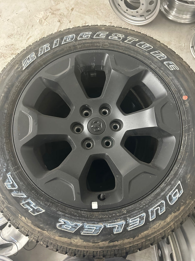 2024 RAM 1500 OEM WHEELS AND TIRES PACKAGE